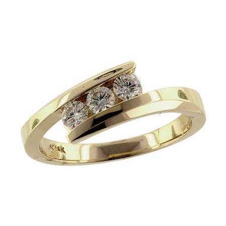 14KT Gold Ladies Diamond Ring