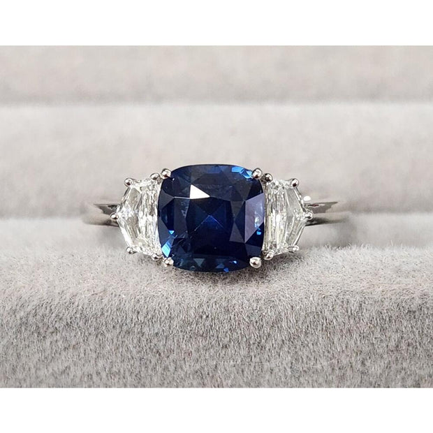 Platinum Ceylon Sapphire/Diamond Ring